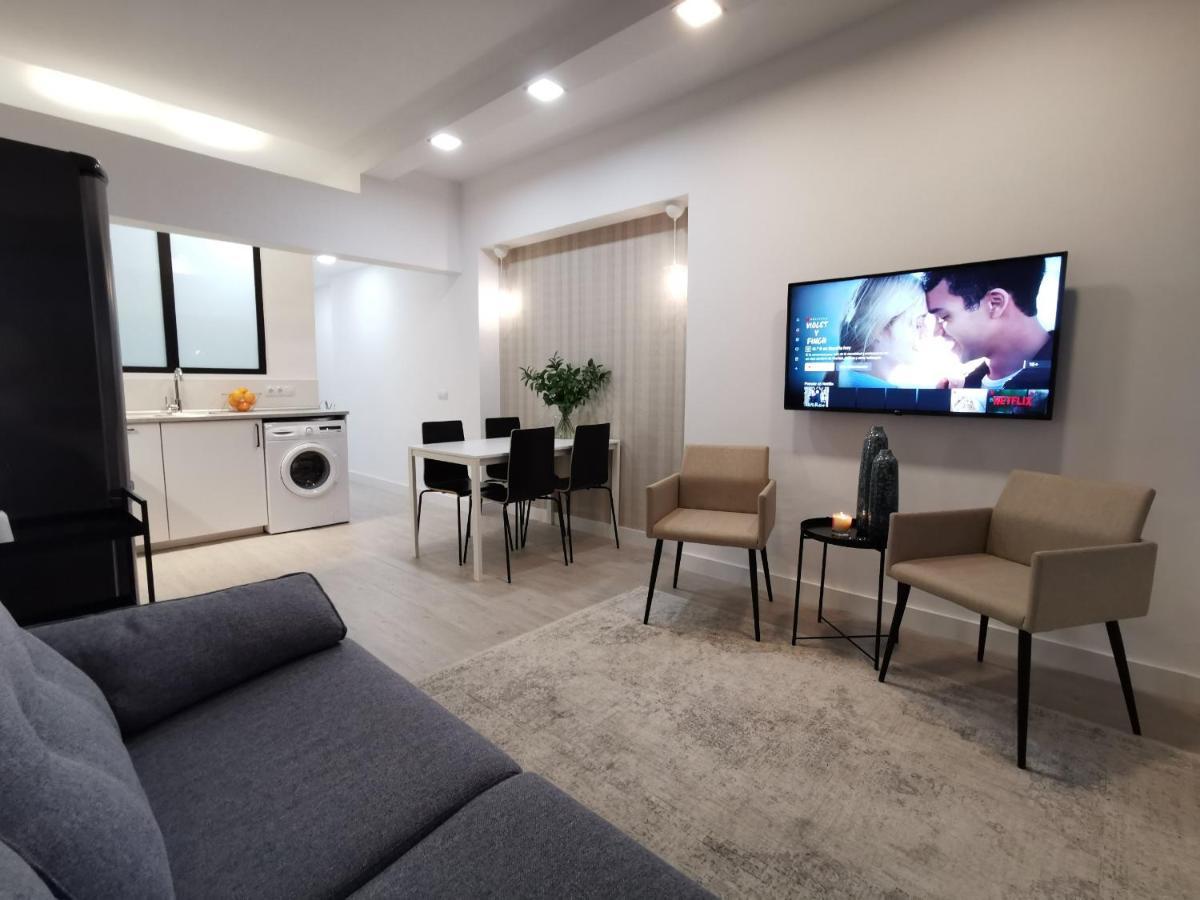Homeforguest Apartamento Con Vistas A Las Canteras Las Palmas de Gran Canaria Ngoại thất bức ảnh